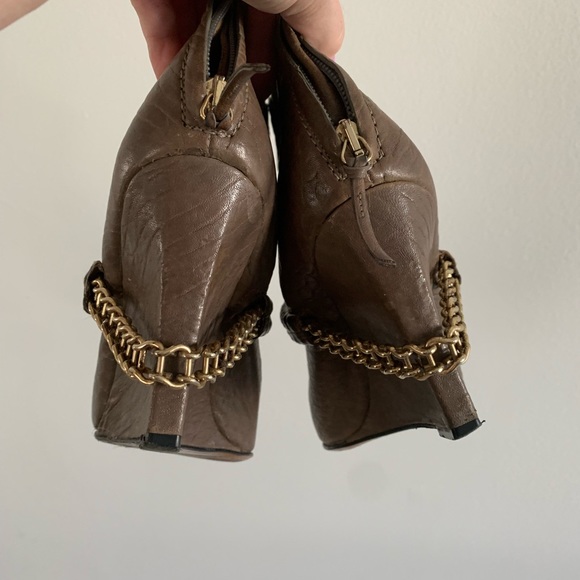 Givenchy gray wedge chain boots 37 - Picture 9 of 9